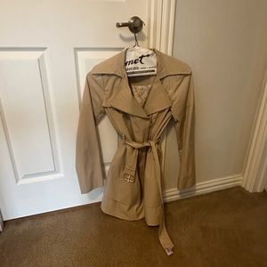 GUESS trench coat size XS